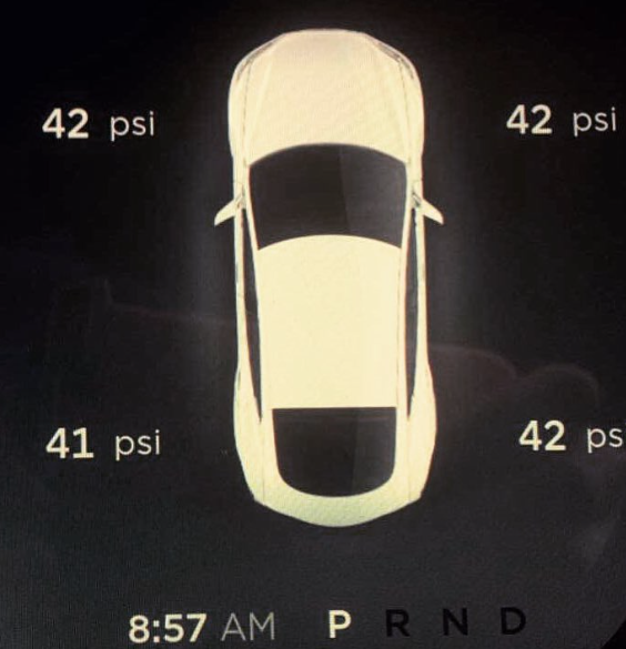 tesla model S tire pressure